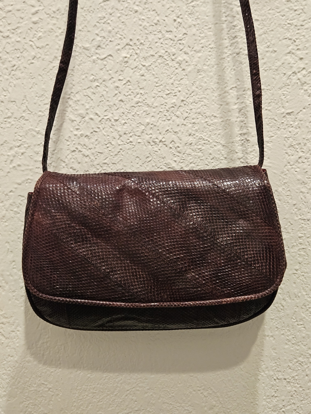 Vintage Maroon Python Snake Skin Flap Crossbody Bag Magnetic Snap